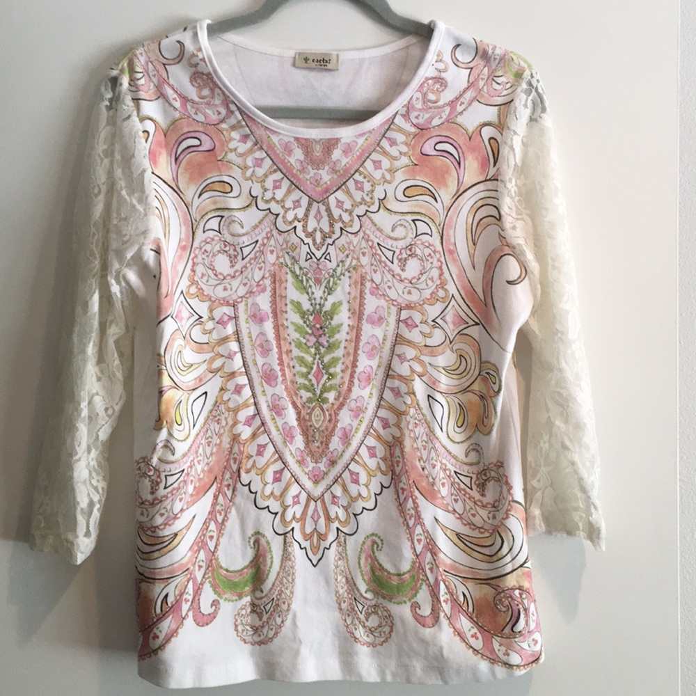 women’s lace quarter sleeve print top